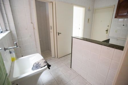 Apartamento à venda com 84m², 3 quartos e 1 vagaÁrea de Serviço