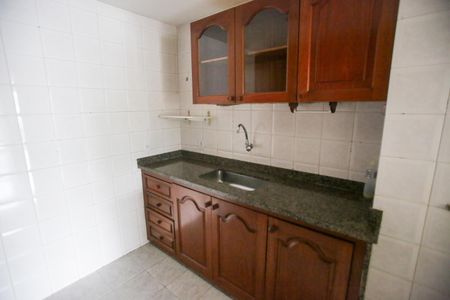 Apartamento à venda com 84m², 3 quartos e 1 vagaCozinha