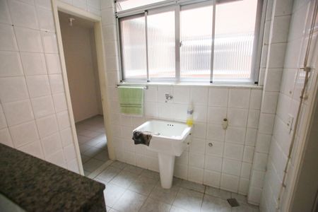 Apartamento à venda com 84m², 3 quartos e 1 vagaÁrea de Serviço