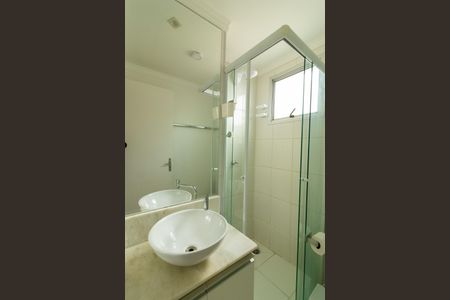 Apartamento para alugar com 49m², 2 quartos e 1 vaga Apartamento para alugar com 49m², 2 quartos e 1 vagaBanheiro