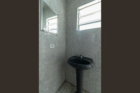 Casa à venda com 250m², 5 quartos e 2 vagas Casa à venda com 250m², 5 quartos e 2 vagasCasa 3 - Banheiro