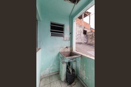 Casa à venda com 250m², 5 quartos e 2 vagas Casa à venda com 250m², 5 quartos e 2 vagasCasa 3 - Área de Serviço