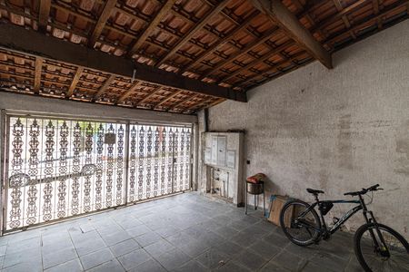 Garagem de casa à venda com 5 quartos, 250m² em Parque Cisper, São Paulo