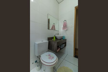 Casa à venda com 250m², 5 quartos e 2 vagas Casa à venda com 250m², 5 quartos e 2 vagasCasa 2 - Banheiro 2