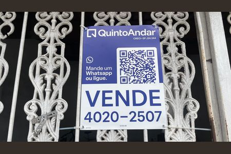 Casa à venda com 250m², 5 quartos e 2 vagas Casa à venda com 250m², 5 quartos e 2 vagasPlaca
