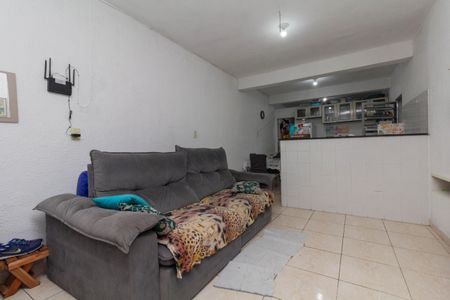 Casa à venda com 250m², 1 quarto e 2 vagas Casa à venda com 250m², 1 quarto e 2 vagasSala
