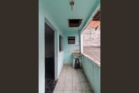 Casa à venda com 250m², 5 quartos e 2 vagas Casa à venda com 250m², 5 quartos e 2 vagasCasa 3 - Área de Serviço