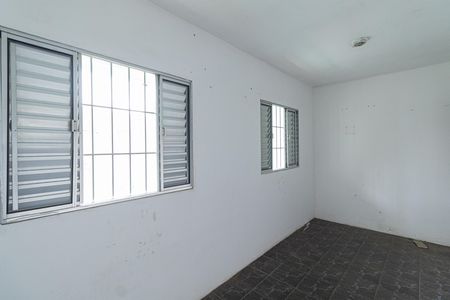 Casa à venda com 250m², 5 quartos e 2 vagas Casa à venda com 250m², 5 quartos e 2 vagasCasa 3 - Quarto 1
