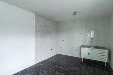 Casa à venda com 250m², 5 quartos e 2 vagas Casa à venda com 250m², 5 quartos e 2 vagasCasa 3 - Cozinha