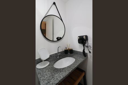 Studio à venda com 27m², 1 quarto e sem vagaBanheiro