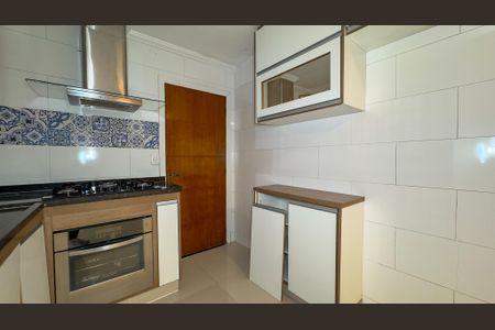 Casa para alugar com 100m², 2 quartos e 2 vagas Casa para alugar com 100m², 2 quartos e 2 vagasCozinha