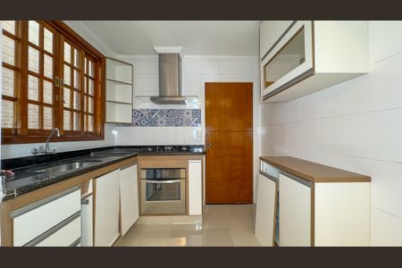 Casa para alugar com 100m², 2 quartos e 2 vagas Casa para alugar com 100m², 2 quartos e 2 vagasCozinha