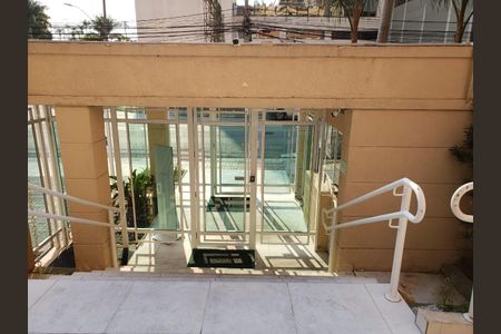 Apartamento à venda com 62m², 2 quartos e 1 vagaÁrea comum