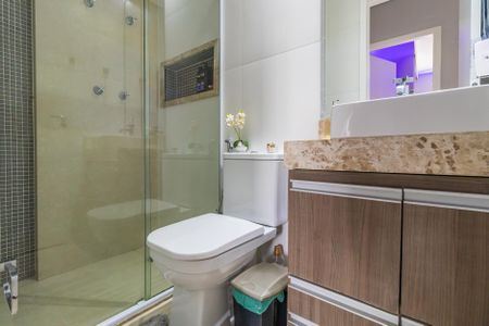 Apartamento à venda com 62m², 2 quartos e 1 vagaBanheiro Social