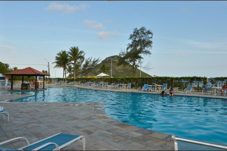 Apartamento à venda com 45m², 1 quarto e 1 vaga Apartamento à venda com 45m², 1 quarto e 1 vagaÁrea comum - Piscina