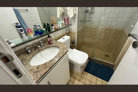 Apartamento à venda com 45m², 1 quarto e 1 vaga Apartamento à venda com 45m², 1 quarto e 1 vagaBanheiro