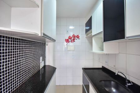 Apartamento à venda com 52m², 2 quartos e 1 vagaCozinha