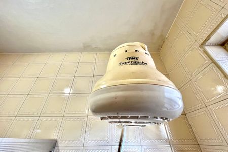 Casa à venda com 63m², 1 quarto e 1 vaga Casa à venda com 63m², 1 quarto e 1 vagaBanheiro