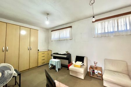 Casa à venda com 63m², 1 quarto e 1 vaga Casa à venda com 63m², 1 quarto e 1 vagaSala/Quarto