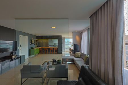 Apartamento à venda com 138m², 4 quartos e 3 vagasSala