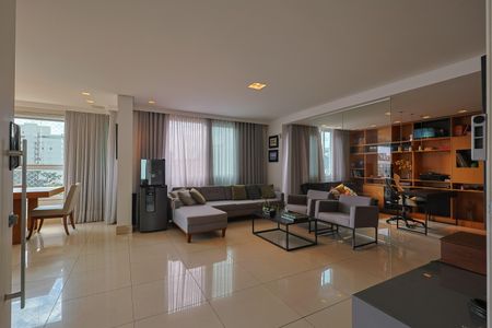 Apartamento à venda com 138m², 4 quartos e 3 vagasSala