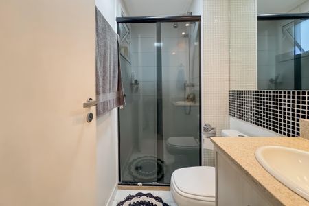 Apartamento à venda com 127m², 3 quartos e 2 vagasBanheiro da Suíte 1