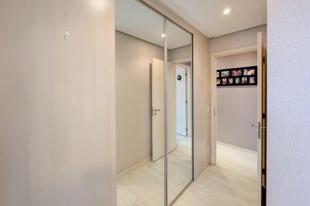 Apartamento à venda com 127m², 3 quartos e 2 vagasCloset da Suíte Master