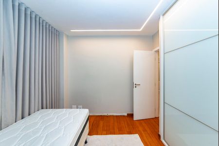 Apartamento para alugar com 140m², 4 quartos e 3 vagasQuarto 2