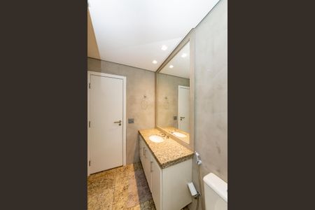 Apartamento para alugar com 140m², 4 quartos e 3 vagasBanheiro Social