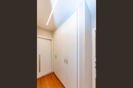 Apartamento para alugar com 140m², 4 quartos e 3 vagasCorredor