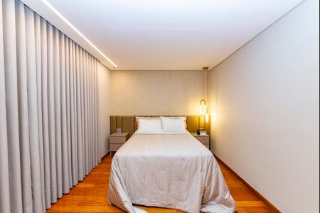 Apartamento para alugar com 140m², 4 quartos e 3 vagasSuíte