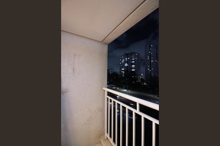 Apartamento à venda com 62m², 2 quartos e 1 vagaSacada da Sala