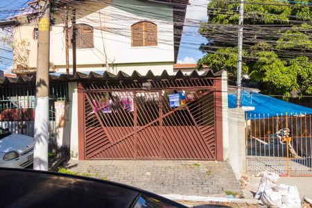 Casa à venda com 156m², 3 quartos e 2 vagasFachada