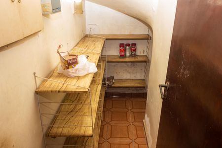 Casa à venda com 156m², 3 quartos e 2 vagasDespensa