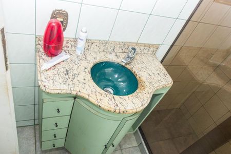 Casa à venda com 156m², 3 quartos e 2 vagasBanheiro da Suíte