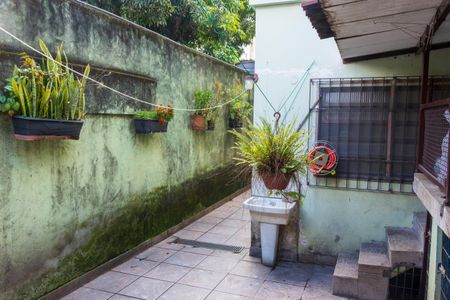 Casa à venda com 156m², 3 quartos e 2 vagasÁrea de Serviço