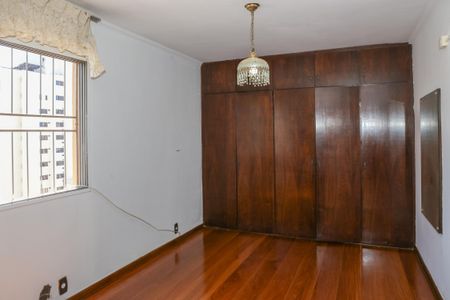 Apartamento para alugar com 150m², 3 quartos e 1 vagaSuíte