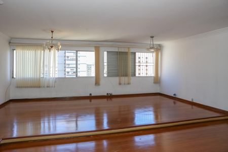 Sala de apartamento para alugar com 3 quartos, 150m² em Água Branca, São Paulo