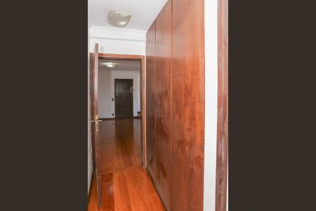 Apartamento para alugar com 150m², 3 quartos e 1 vagaCorredor