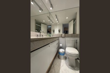 Apartamento à venda com 91m², 1 quarto e 1 vaga Apartamento à venda com 91m², 1 quarto e 1 vagaBanheiro Social