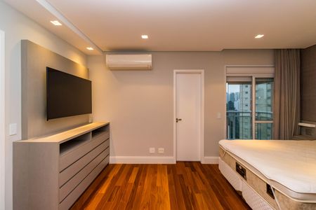 Apartamento à venda com 138m², 2 quartos e 2 vagas Apartamento à venda com 138m², 2 quartos e 2 vagasSuíte 2