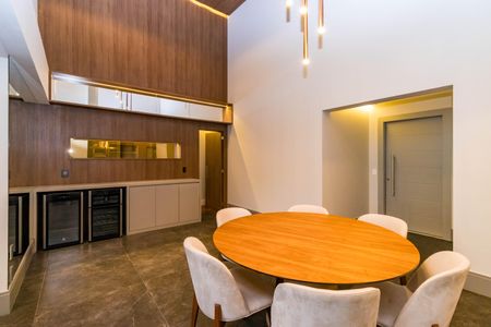 Apartamento à venda com 138m², 2 quartos e 2 vagas Apartamento à venda com 138m², 2 quartos e 2 vagasSala