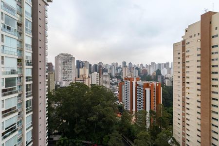 Apartamento à venda com 138m², 2 quartos e 2 vagas Apartamento à venda com 138m², 2 quartos e 2 vagasVista Suíte 1