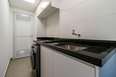 Apartamento à venda com 138m², 2 quartos e 2 vagas Apartamento à venda com 138m², 2 quartos e 2 vagasÁrea de Serviço