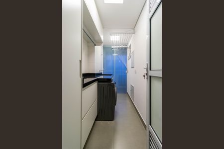 Apartamento à venda com 138m², 2 quartos e 2 vagas Apartamento à venda com 138m², 2 quartos e 2 vagasÁrea de Serviço