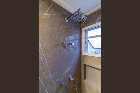 Apartamento à venda com 138m², 2 quartos e 2 vagas Apartamento à venda com 138m², 2 quartos e 2 vagasBanheiro Suíte 2