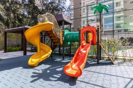 Apartamento à venda com 138m², 2 quartos e 2 vagas Apartamento à venda com 138m², 2 quartos e 2 vagasÁrea comum