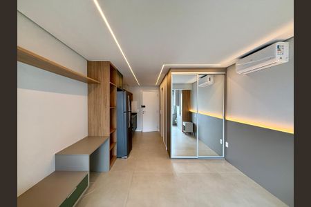 Quarto/Sala de apartamento para alugar com 1 quarto, 30m² em Jardim das Acacias, São Paulo