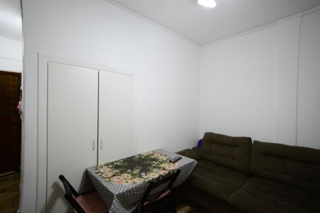 Apartamento à venda com 43m², 1 quarto e sem vagaSala