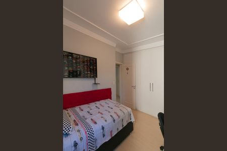 Apartamento à venda com 161m², 3 quartos e 2 vagasSuíte 2 